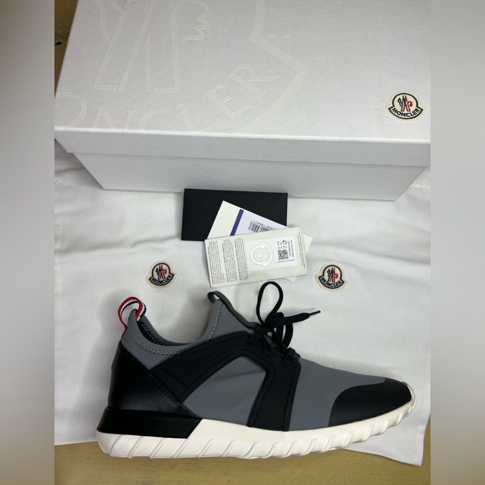 Moncler Emelien Low Top Sneakers - Picture 7 of 10